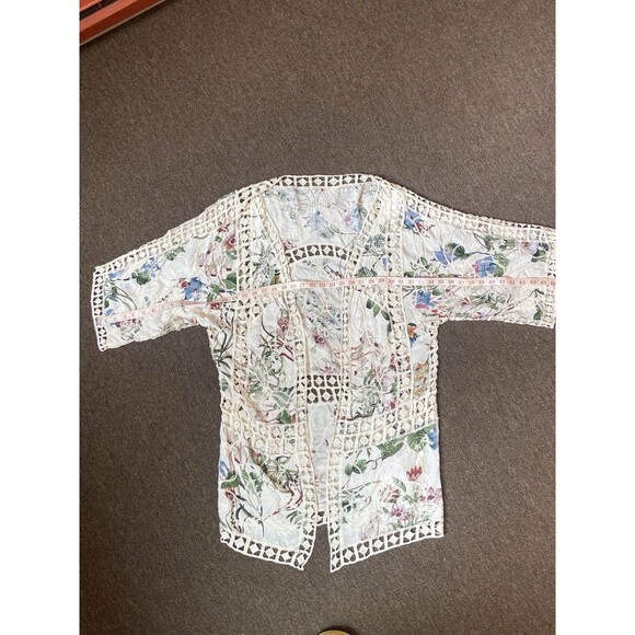 NWT Kimono/Cover Up One Size Embroidered/Crochet Beautiful Print/Colors Cruise - Picture 12 of 16